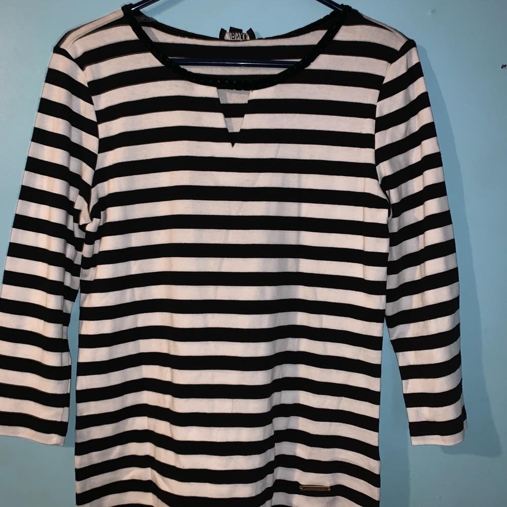 Half sleeve shirt